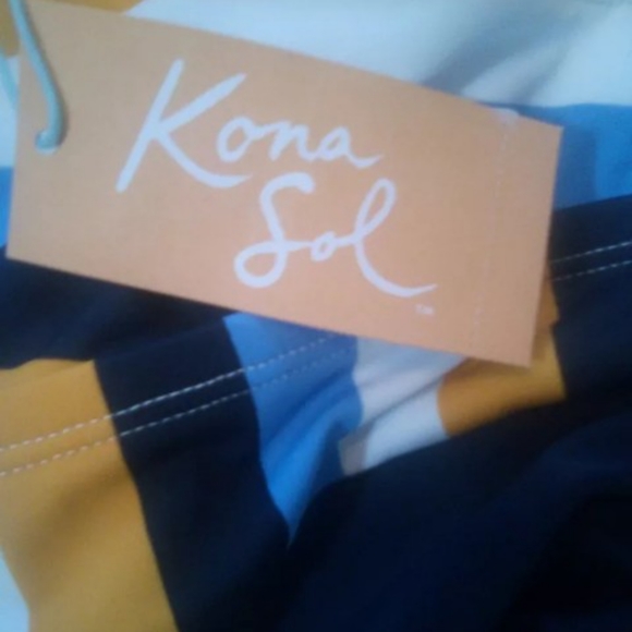 Women's Plus Strappy Back One Piece Swimsuit 22W - Picture 7 of 7